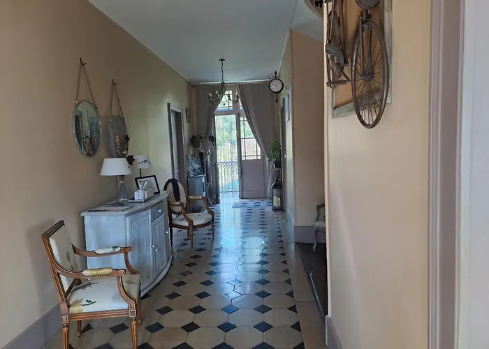 La Maison De Caro Maison d'hôtes Houdelaincourt